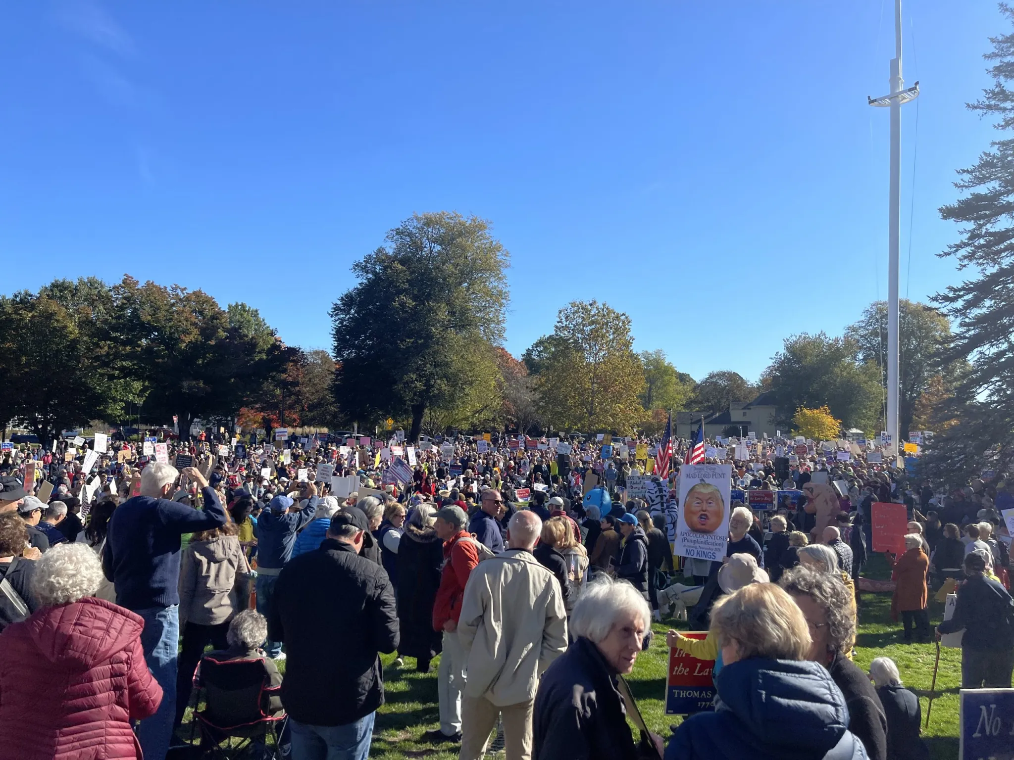 Massive crowd at October 18th rally